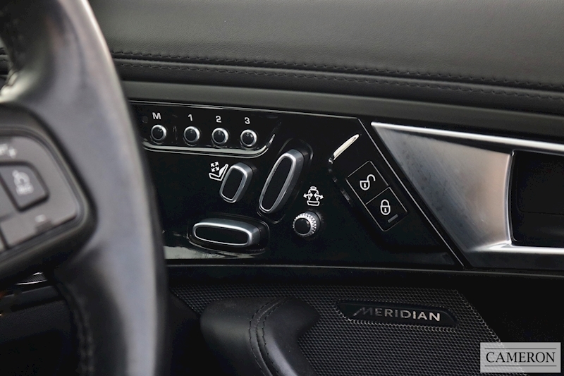 Jaguar 3.0 V6 S Convertible 3.0 2dr Convertible Automatic Petrol