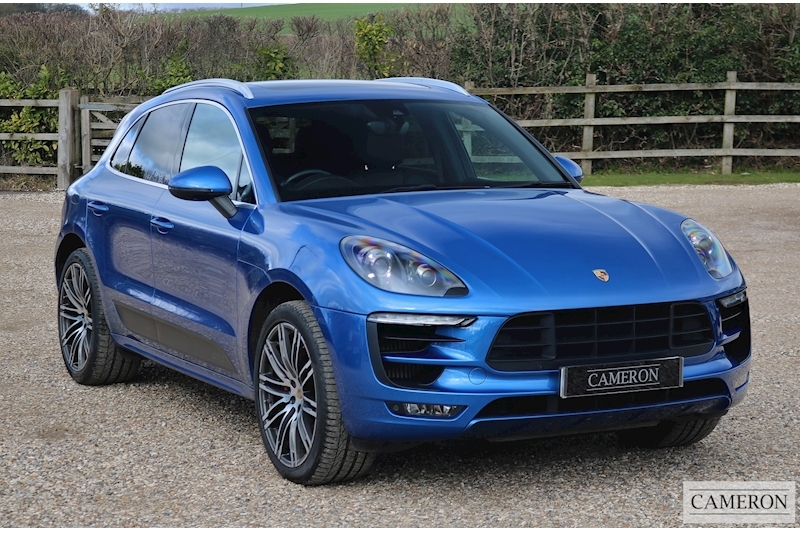 Porsche 3.0T V6 GTS PDK 3.0 5dr SUV Automatic Petrol