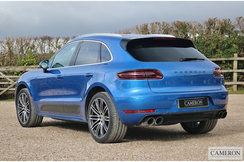 Porsche 3.0T V6 GTS PDK 3.0 5dr SUV Automatic Petrol