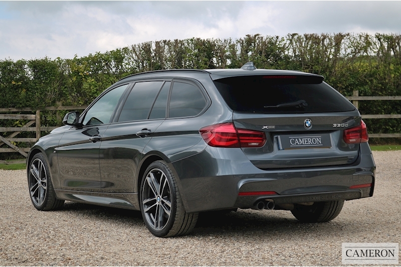 BMW 3.0 330d M Sport Shadow Edition Touring 5dr Diesel Auto xDrive Euro 6 (s/s) (258 ps)