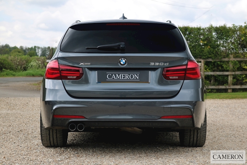 BMW 3.0 330d M Sport Shadow Edition Touring 5dr Diesel Auto xDrive Euro 6 (s/s) (258 ps)