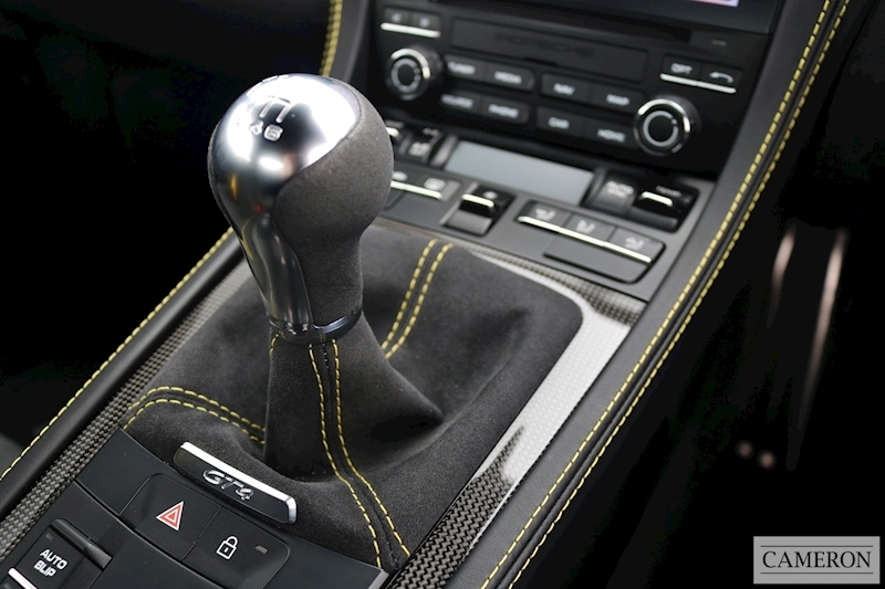 Porsche 4.0 GT4 Coupe 2dr Petrol Manual Euro 6 (s/s) (420 ps)