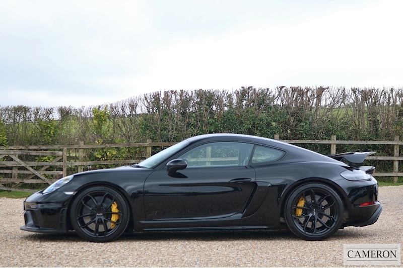 Porsche 4.0 GT4 Coupe 2dr Petrol Manual Euro 6 (s/s) (420 ps)