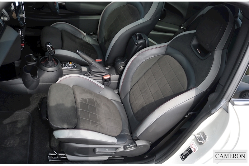 MINI 2.0 John Cooper Works Hatchback 3dr Petrol Steptronic Euro 6 (s/s) (231 ps)