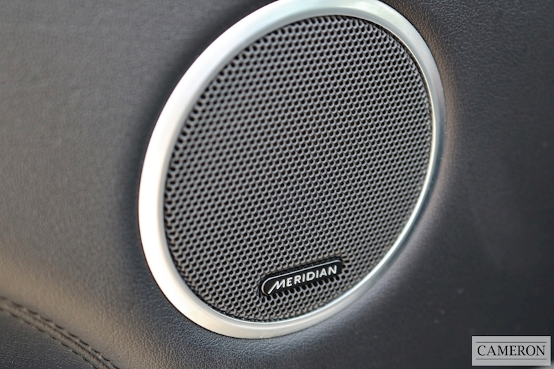 Land Rover 3.0 SD V6 HSE Dynamic SUV 5dr Diesel Auto 4WD Euro 6 (s/s) (306 ps)