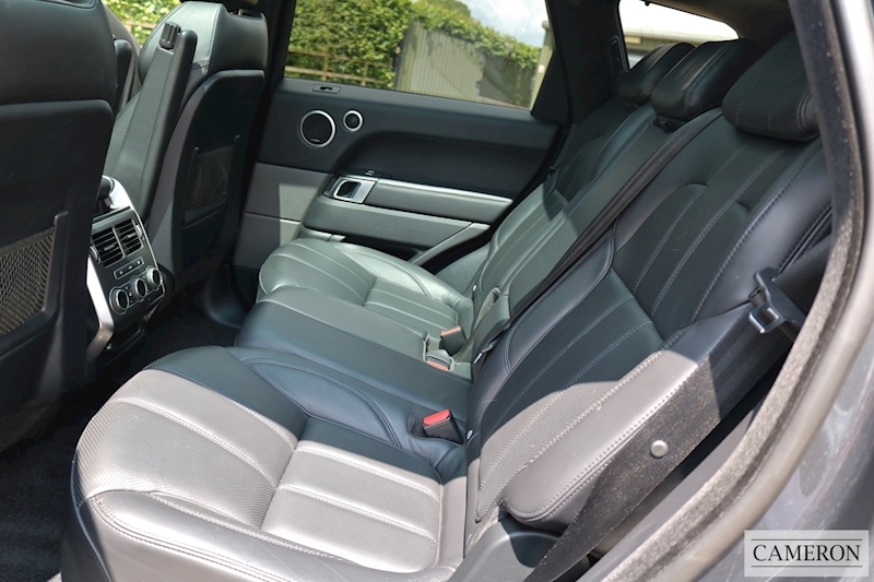 Land Rover 3.0 SD V6 HSE Dynamic SUV 5dr Diesel Auto 4WD Euro 6 (s/s) (306 ps)