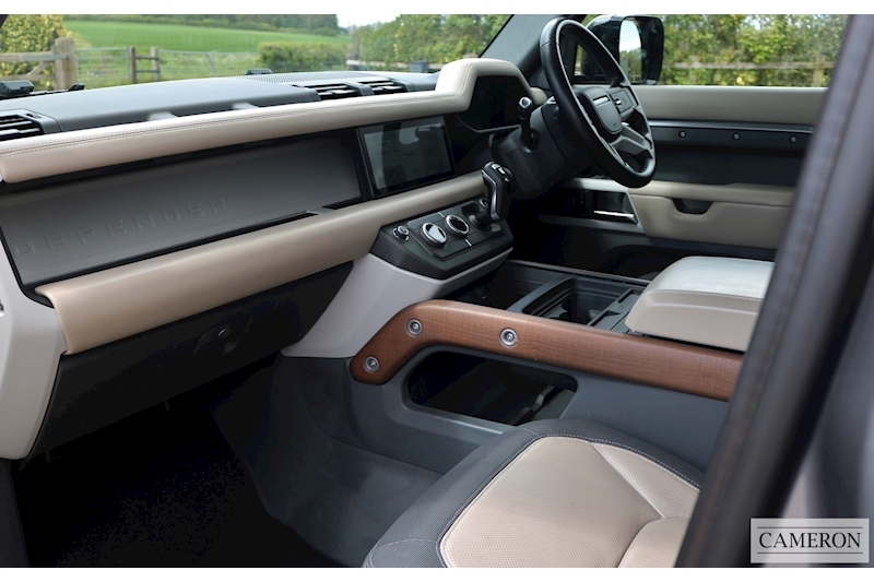 Land Rover 3.0 D250 MHEV X-Dynamic HSE SUV 5dr Diesel Auto 4WD Euro 6 (s/s) (250 ps)