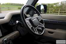 Land Rover 3.0 D250 MHEV X-Dynamic HSE SUV 5dr Diesel Auto 4WD Euro 6 (s/s) (250 ps)