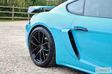 Porsche 4.0 GT4 Coupe 2dr Petrol Manual Euro 6 (s/s) (420 ps)