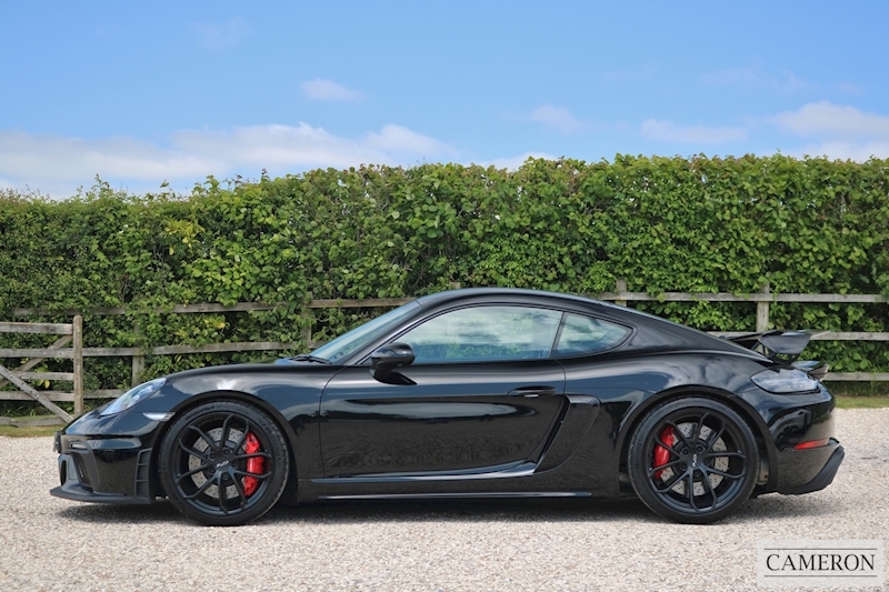 4.0 GT4 Coupe 2dr Petrol Manual Euro 6 (s/s) (420 ps)