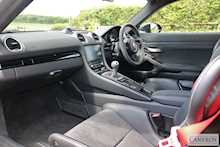 Porsche 4.0 GT4 Coupe 2dr Petrol Manual Euro 6 (s/s) (420 ps)