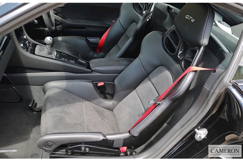 Porsche 4.0 GT4 Coupe 2dr Petrol Manual Euro 6 (s/s) (420 ps)