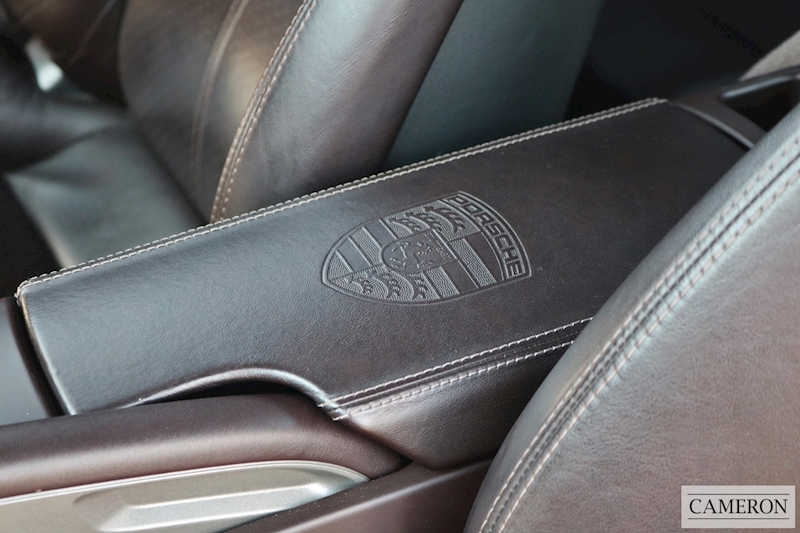 Porsche 997 Carrera 4 S Gen 2 PDK Coupe 3.8 2dr Coupe Automatic Petrol