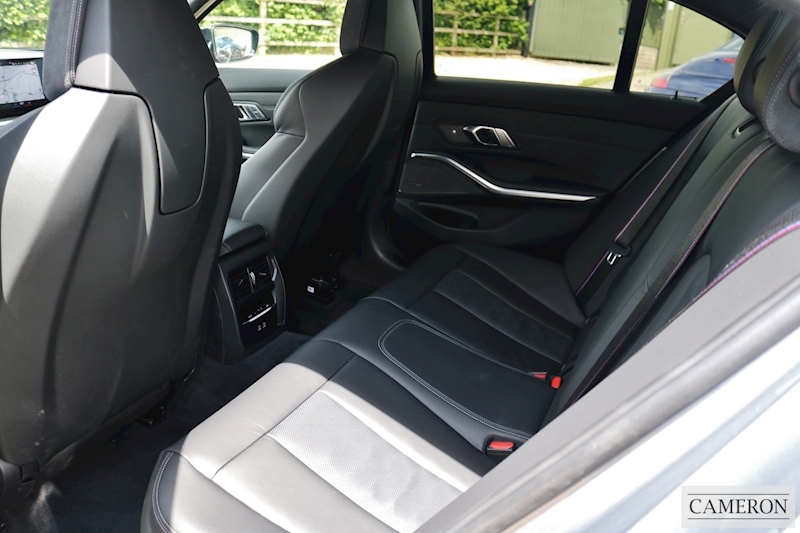 BMW 3.0 BiTurbo Competition M Saloon 4dr Petrol Steptronic xDrive Euro 6 (s/s) (510 ps)