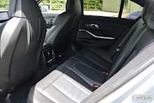 BMW 3.0 BiTurbo Competition M Saloon 4dr Petrol Steptronic xDrive Euro 6 (s/s) (510 ps)