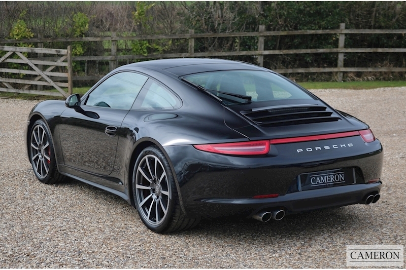 Porsche 991 Carrera 4 S PDK Coupe 3.8 2dr Coupe PDK Petrol