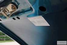 Porsche 993 Carrera 2 Coupe 3.6 2dr Coupe Manual Petrol