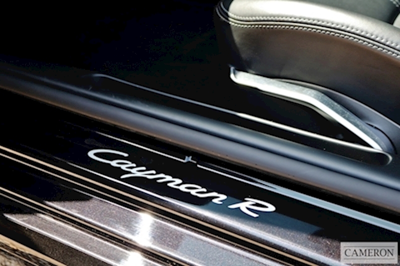 Porsche 987 3.4 R Coupe 3.4 Manual Petrol