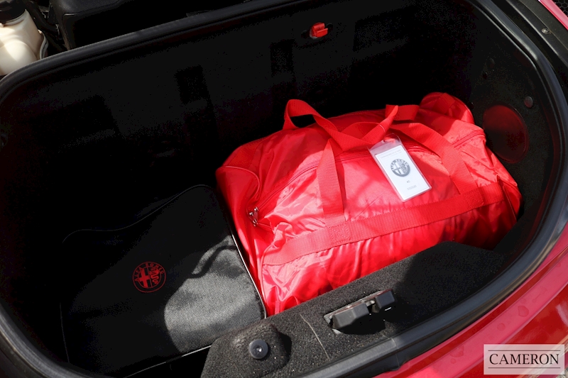 Alfa Romeo 1750 TBi Coupe 2dr Petrol TCT Euro 6 (240 bhp)