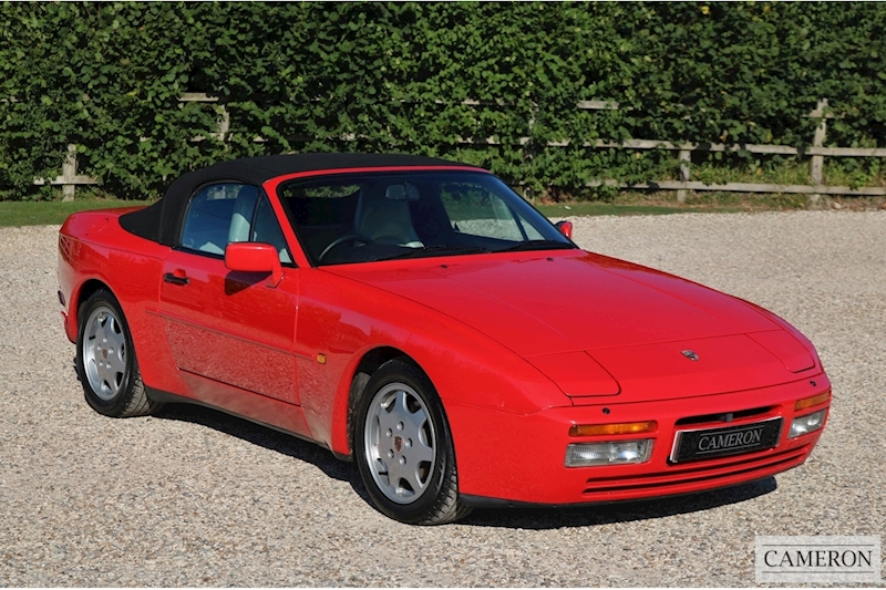 Porsche 3.0 S2 Cabriolet 3.0 3dr Convertible Manual Petrol