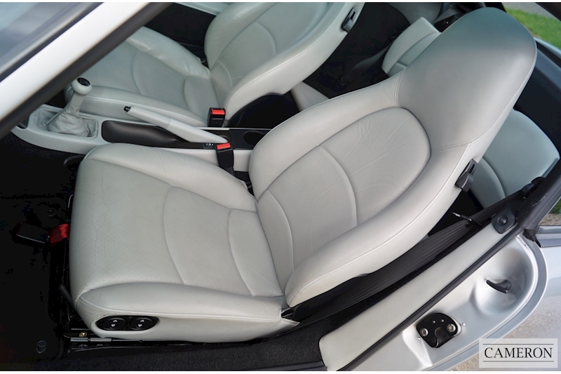 Porsche 993 Targa Manual 3.6 2dr Coupe Manual Petrol