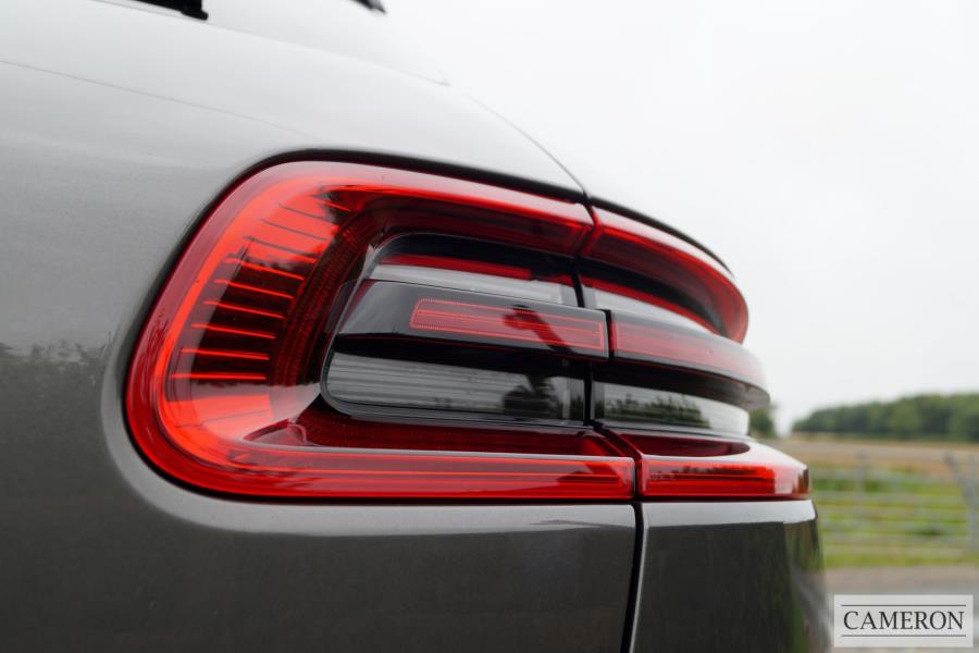 Porsche Macan Turbo 3.6 5dr Estate Semi Auto Petrol
