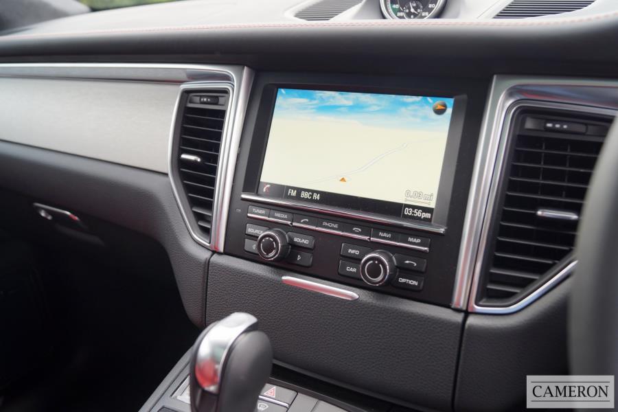 Porsche Macan Turbo 3.6 5dr Estate Semi Auto Petrol