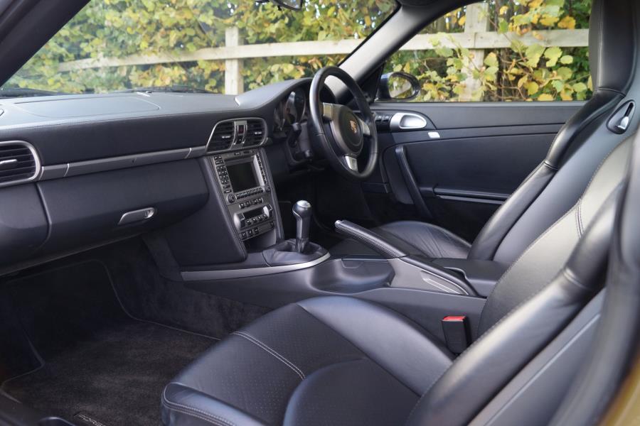 Porsche 911 997 Carrera 4S Coupe 3.8 2dr Coupe Manual Petrol