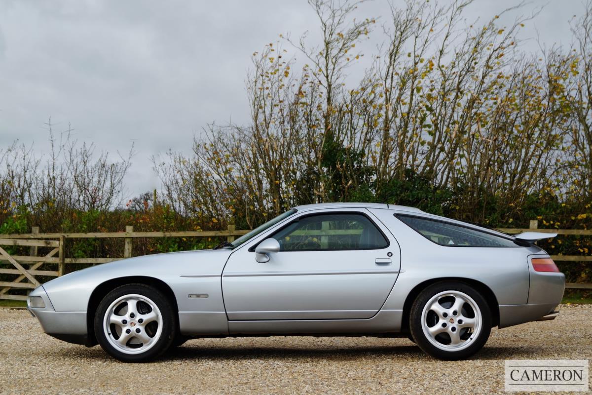 928 GTS 5.4 V8 Coupe Automatic