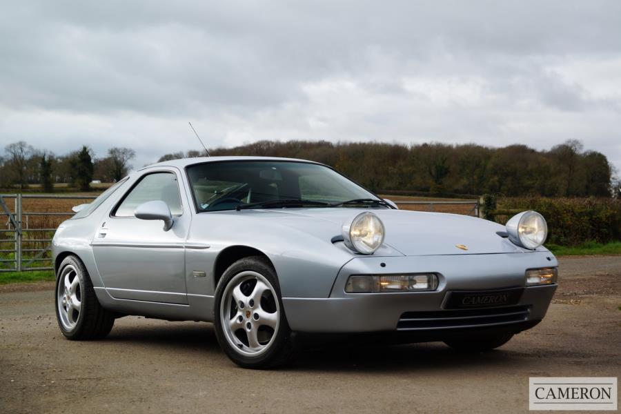 Porsche 928 GTS 5.4 V8 Coupe Automatic