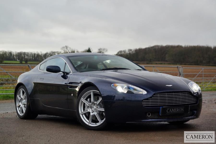 V8 Vantage Coupe