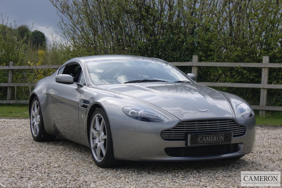 Aston Martin Vantage V8 Hatchback 4.3 Manual Petrol