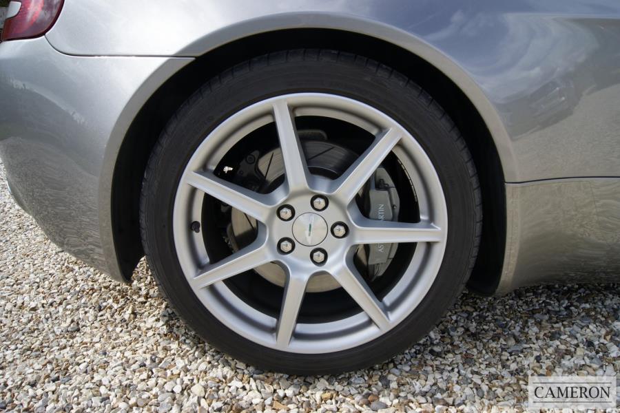 Aston Martin Vantage V8 Hatchback 4.3 Manual Petrol