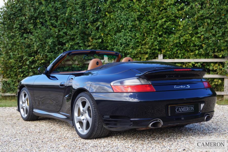 Porsche 911 Turbo S Convertible +Manual