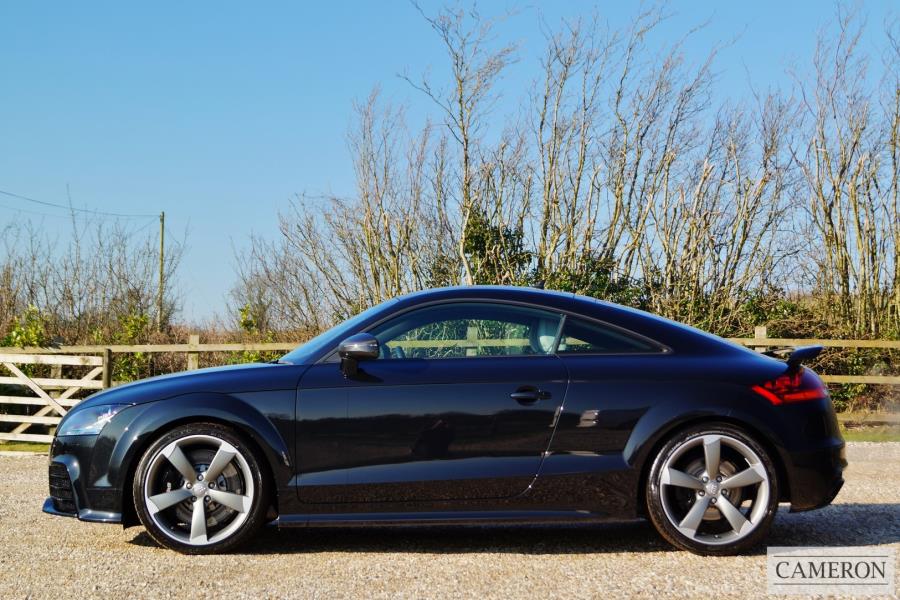 Audi TT RS PLUS TFSI QUATTRO 2.5 S-Tronic