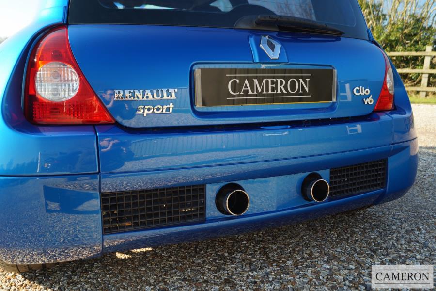 Renault Clio V6 255 2.9 3dr Hatchback Manual Petrol