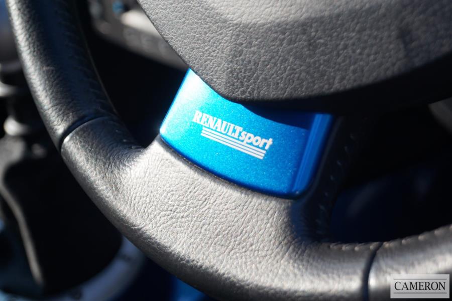 Renault Clio V6 255 2.9 3dr Hatchback Manual Petrol