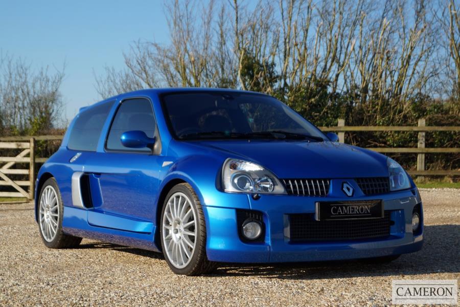 Renault Clio V6 255 2.9 3dr Hatchback Manual Petrol