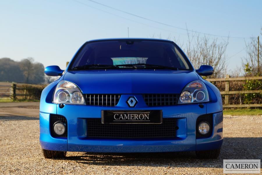 Renault Clio V6 255 2.9 3dr Hatchback Manual Petrol