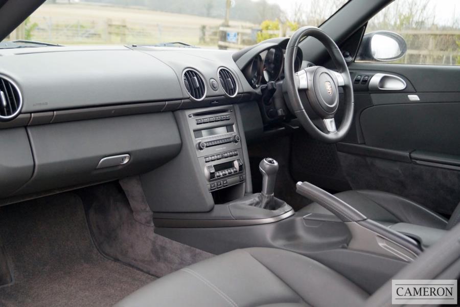 Porsche Cayman 2.7 2dr Coupe Manual +19" Wheels +PASM +Sports Exhaust