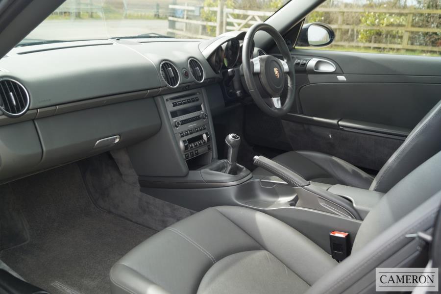 Porsche Cayman 2.7 2dr Coupe Manual +19" Wheels +PASM +Sports Exhaust