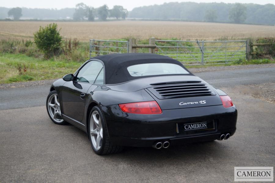 Porsche 911 997 Carrera 4 S Cabriolet