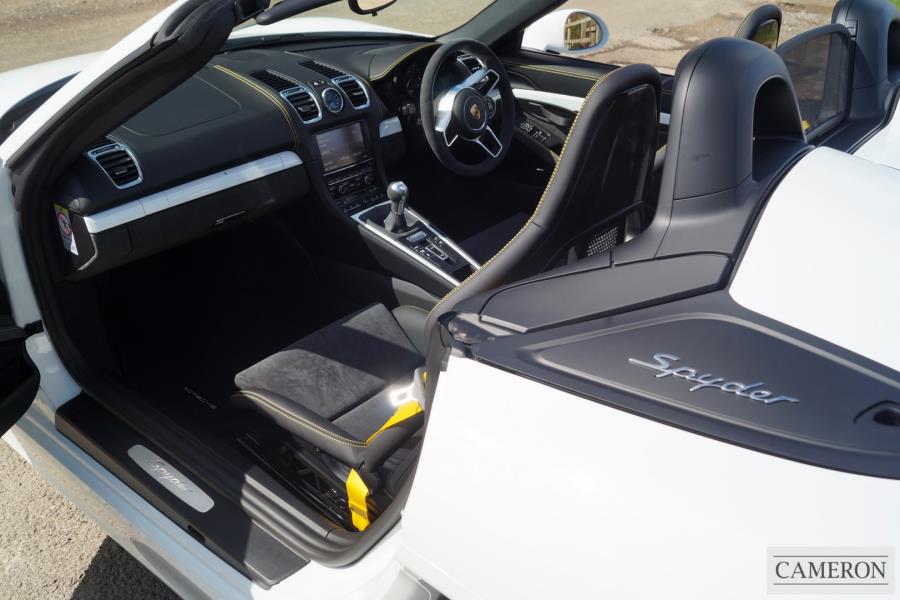 Porsche Boxster 981 Spyder