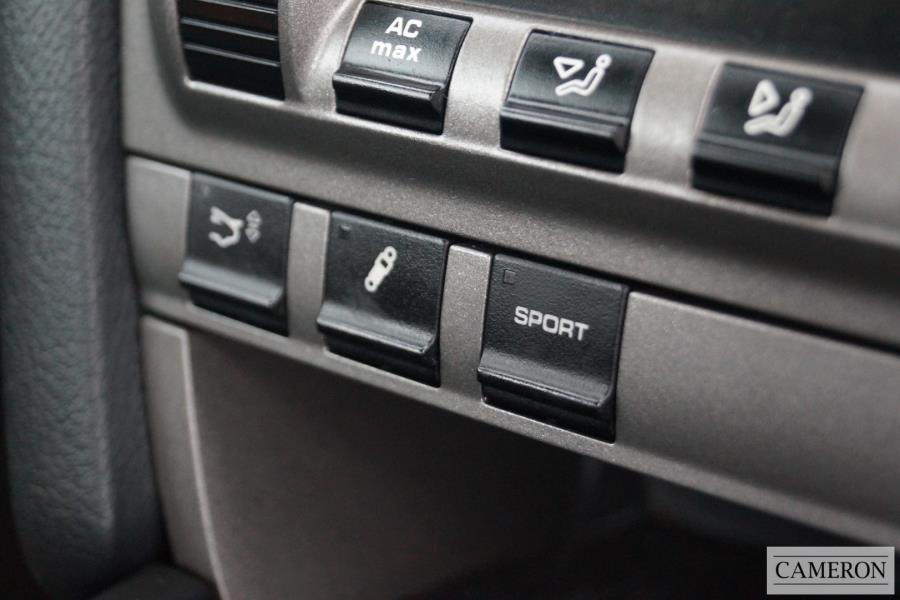 Porsche Porsche Cayman 987 3.4 S Coupe 3.4 Manual Petrol