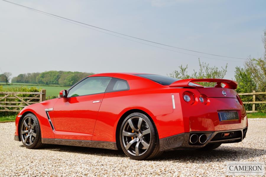 Nissan GT-R Premium Edition 3.8 Coupe