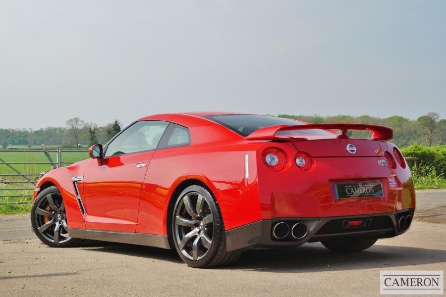Nissan GT-R Premium Edition 3.8 Coupe