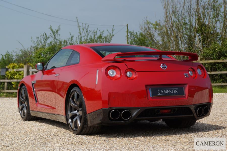 Nissan GT-R Premium Edition 3.8 Coupe