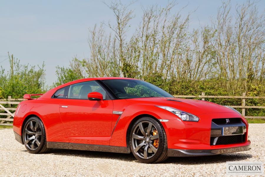 Nissan GT-R Premium Edition 3.8 Coupe