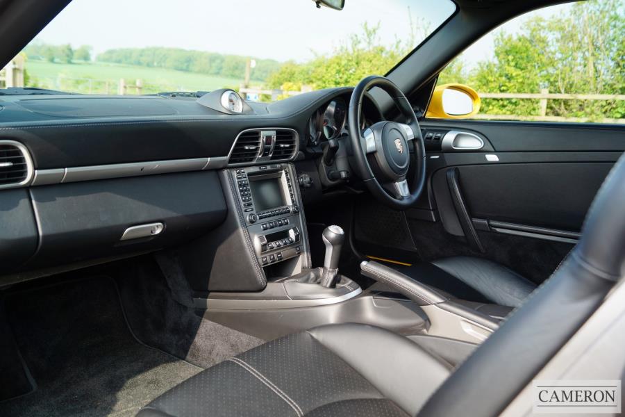 Porsche 911 997 Carrera 4 S Coupe