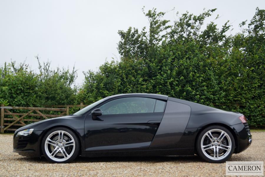 Audi R8 Quattro 4.2 2dr Coupe Manual Petrol